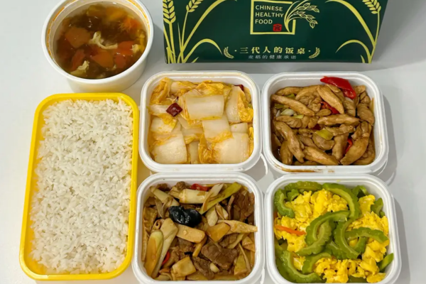 麦稻中式健康菜加盟费多少?